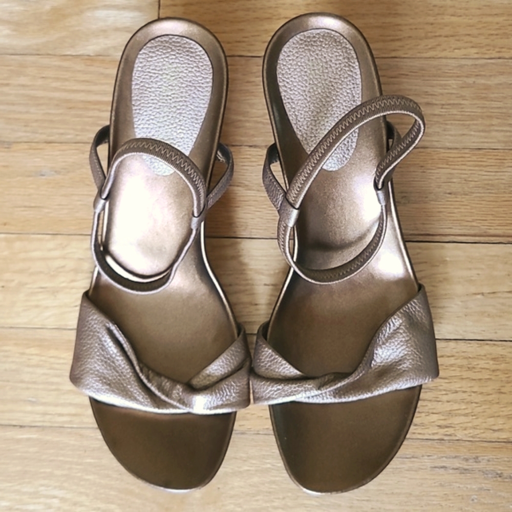 Kenneth Cole Bronze Strappy Heels Sandals 10